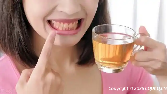 经常喝茶牙齿会变黄吗？这是真的么？